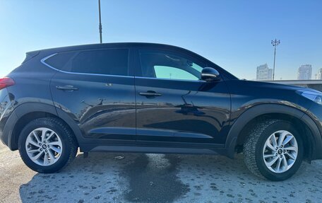 Hyundai Tucson III, 2017 год, 2 128 000 рублей, 5 фотография