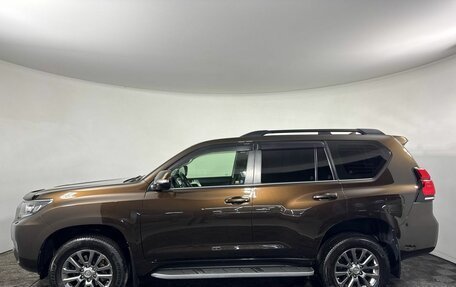 Toyota Land Cruiser Prado 150 рестайлинг 2, 2018 год, 4 290 000 рублей, 3 фотография