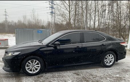 Toyota Camry, 2019 год, 2 550 000 рублей, 2 фотография