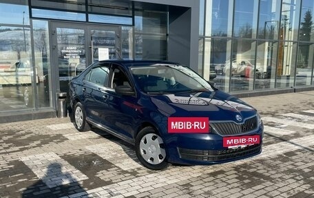 Skoda Rapid I, 2015 год, 950 000 рублей, 2 фотография