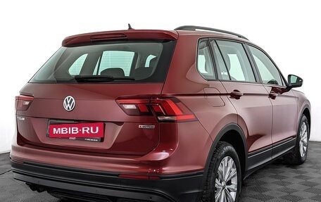 Volkswagen Tiguan II, 2020 год, 2 750 000 рублей, 5 фотография