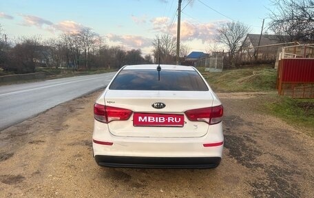 KIA Rio III рестайлинг, 2017 год, 1 100 000 рублей, 4 фотография