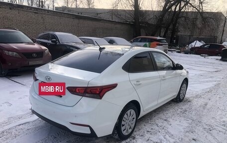 Hyundai Solaris II рестайлинг, 2017 год, 1 390 000 рублей, 4 фотография