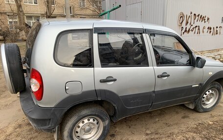 Chevrolet Niva I рестайлинг, 2013 год, 650 000 рублей, 6 фотография