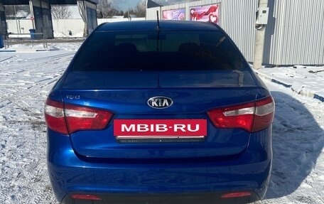 KIA Rio III рестайлинг, 2013 год, 980 000 рублей, 4 фотография