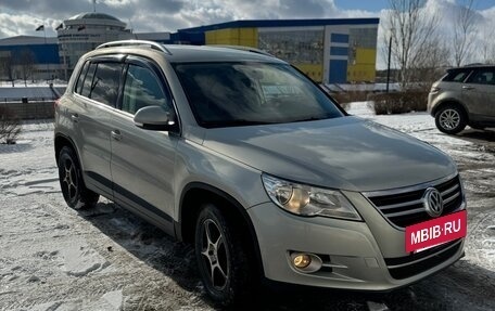 Volkswagen Tiguan I, 2011 год, 1 300 000 рублей, 3 фотография