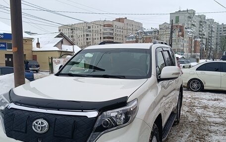 Toyota Land Cruiser Prado 150 рестайлинг 2, 2014 год, 3 750 000 рублей, 1 фотография