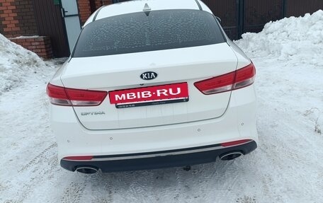 KIA Optima IV, 2017 год, 2 200 000 рублей, 12 фотография