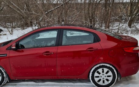 KIA Rio III рестайлинг, 2011 год, 800 000 рублей, 4 фотография