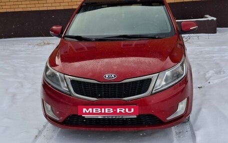 KIA Rio III рестайлинг, 2011 год, 800 000 рублей, 2 фотография