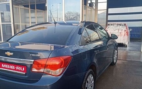 Chevrolet Cruze II, 2011 год, 610 000 рублей, 3 фотография