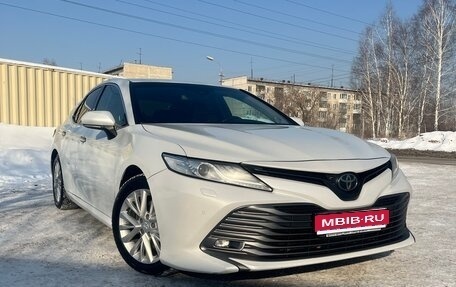 Toyota Camry, 2018 год, 2 250 000 рублей, 1 фотография