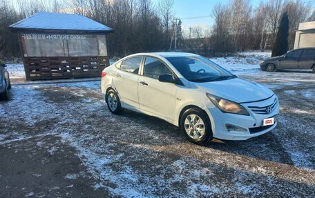 Hyundai Solaris II рестайлинг, 2014 год, 650 000 рублей, 2 фотография