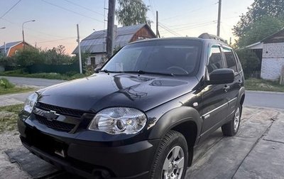 Chevrolet Niva I рестайлинг, 2013 год, 670 000 рублей, 1 фотография