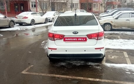 KIA Rio III рестайлинг, 2017 год, 850 000 рублей, 5 фотография