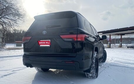 Toyota Sequoia, 2023 год, 14 550 000 рублей, 5 фотография