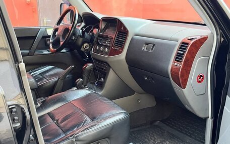 Mitsubishi Pajero III рестайлинг, 2004 год, 1 150 000 рублей, 13 фотография