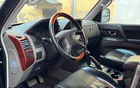 Mitsubishi Pajero III рестайлинг, 2004 год, 1 150 000 рублей, 16 фотография