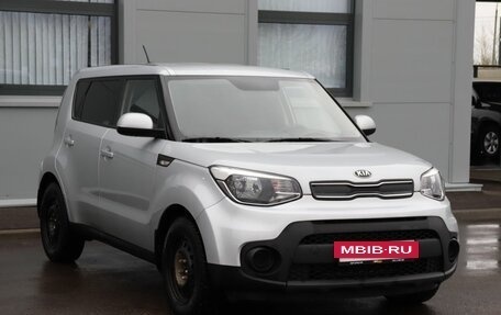 KIA Soul II рестайлинг, 2019 год, 1 318 000 рублей, 3 фотография