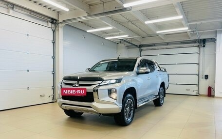 Mitsubishi L200 IV рестайлинг, 2021 год, 3 749 000 рублей, 2 фотография