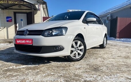 Volkswagen Polo VI (EU Market), 2012 год, 1 200 000 рублей, 1 фотография