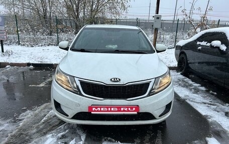 KIA Rio III рестайлинг, 2014 год, 980 000 рублей, 3 фотография