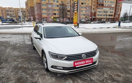 Volkswagen Passat B8 рестайлинг, 2017 год, 1 750 000 рублей, 14 фотография