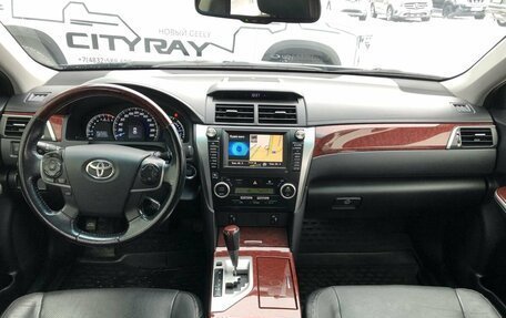 Toyota Camry, 2012 год, 2 050 000 рублей, 10 фотография