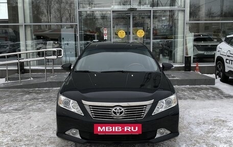 Toyota Camry, 2012 год, 2 050 000 рублей, 2 фотография