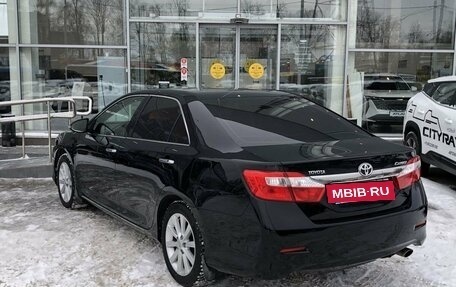 Toyota Camry, 2012 год, 2 050 000 рублей, 7 фотография