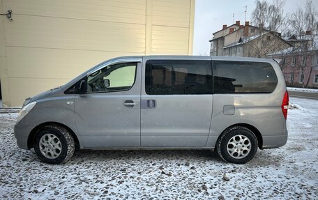 Hyundai Grand Starex Grand Starex I рестайлинг 2, 2010 год, 1 390 000 рублей, 7 фотография