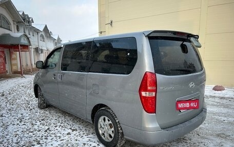 Hyundai Grand Starex Grand Starex I рестайлинг 2, 2010 год, 1 390 000 рублей, 4 фотография