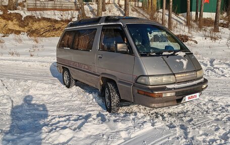 Toyota MasterAce Surf, 1989 год, 270 000 рублей, 2 фотография