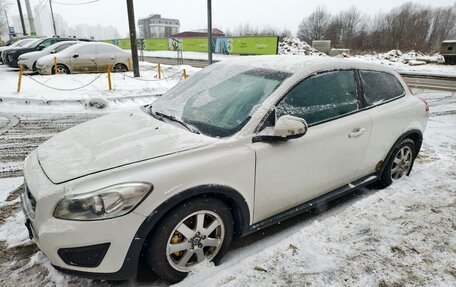 Volvo C30 I рестайлинг, 2011 год, 800 000 рублей, 3 фотография