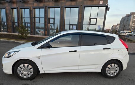 Hyundai Solaris II рестайлинг, 2012 год, 730 000 рублей, 4 фотография