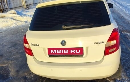 Skoda Fabia II, 2013 год, 469 000 рублей, 5 фотография