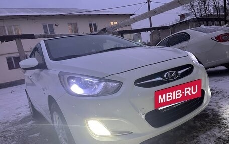 Hyundai Solaris II рестайлинг, 2012 год, 770 000 рублей, 13 фотография