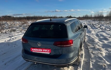 Volkswagen Passat B8 рестайлинг, 2017 год, 1 999 999 рублей, 4 фотография