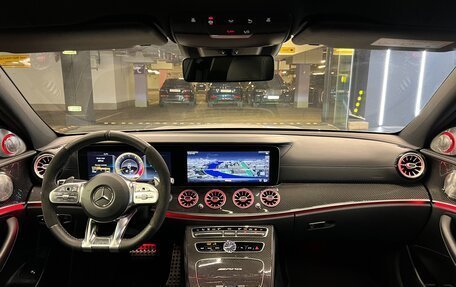 Mercedes-Benz E-Класс AMG, 2018 год, 6 500 000 рублей, 13 фотография