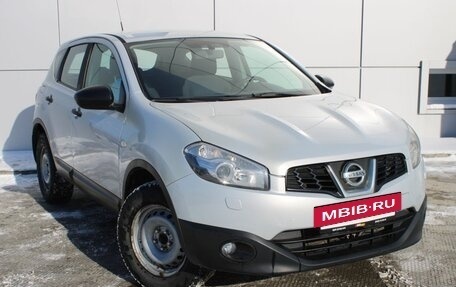 Nissan Qashqai, 2011 год, 890 000 рублей, 3 фотография