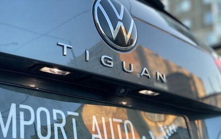 Volkswagen Tiguan II, 2021 год, 3 199 900 рублей, 10 фотография