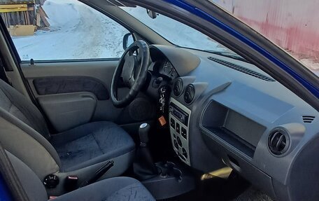 Renault Logan I, 2006 год, 380 000 рублей, 7 фотография