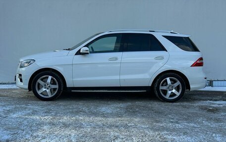 Mercedes-Benz M-Класс, 2014 год, 2 500 000 рублей, 8 фотография