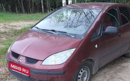 Mitsubishi Colt VI рестайлинг, 2005 год, 370 000 рублей, 4 фотография