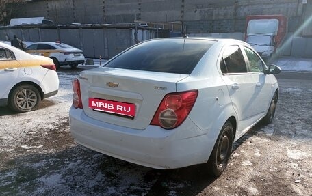 Chevrolet Aveo III, 2014 год, 800 000 рублей, 4 фотография