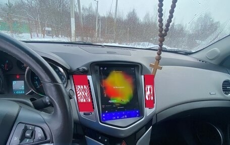 Chevrolet Cruze II, 2011 год, 900 000 рублей, 10 фотография