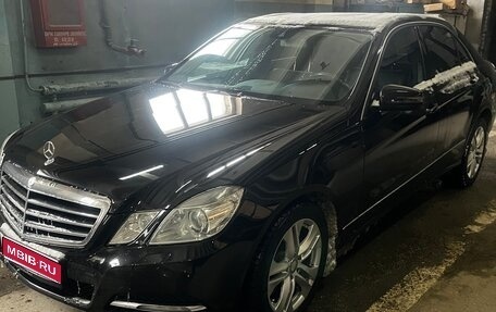 Mercedes-Benz E-Класс, 2010 год, 1 590 000 рублей, 1 фотография