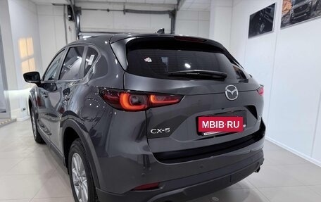 Mazda CX-5 II, 2024 год, 3 970 000 рублей, 6 фотография