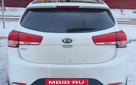 KIA Rio III рестайлинг, 2017 год, 1 000 000 рублей, 5 фотография