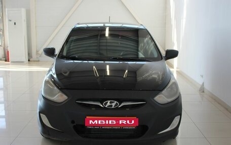 Hyundai Solaris II рестайлинг, 2012 год, 450 000 рублей, 2 фотография